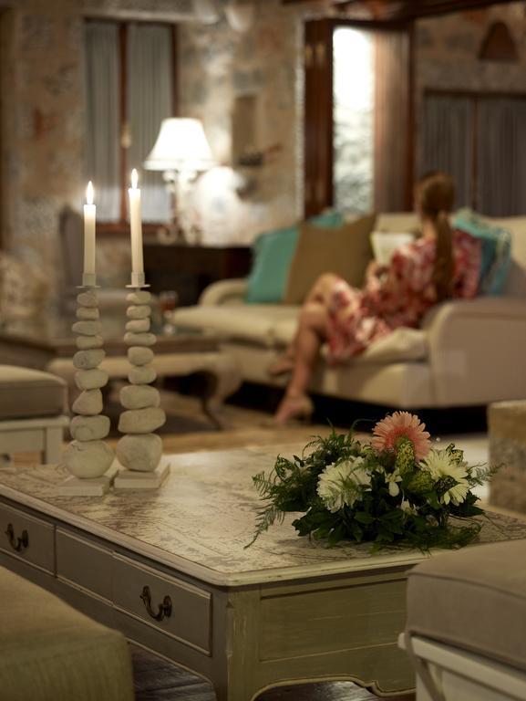 Porto Vitilo Boutique Hotel Karavostasi  Luaran gambar