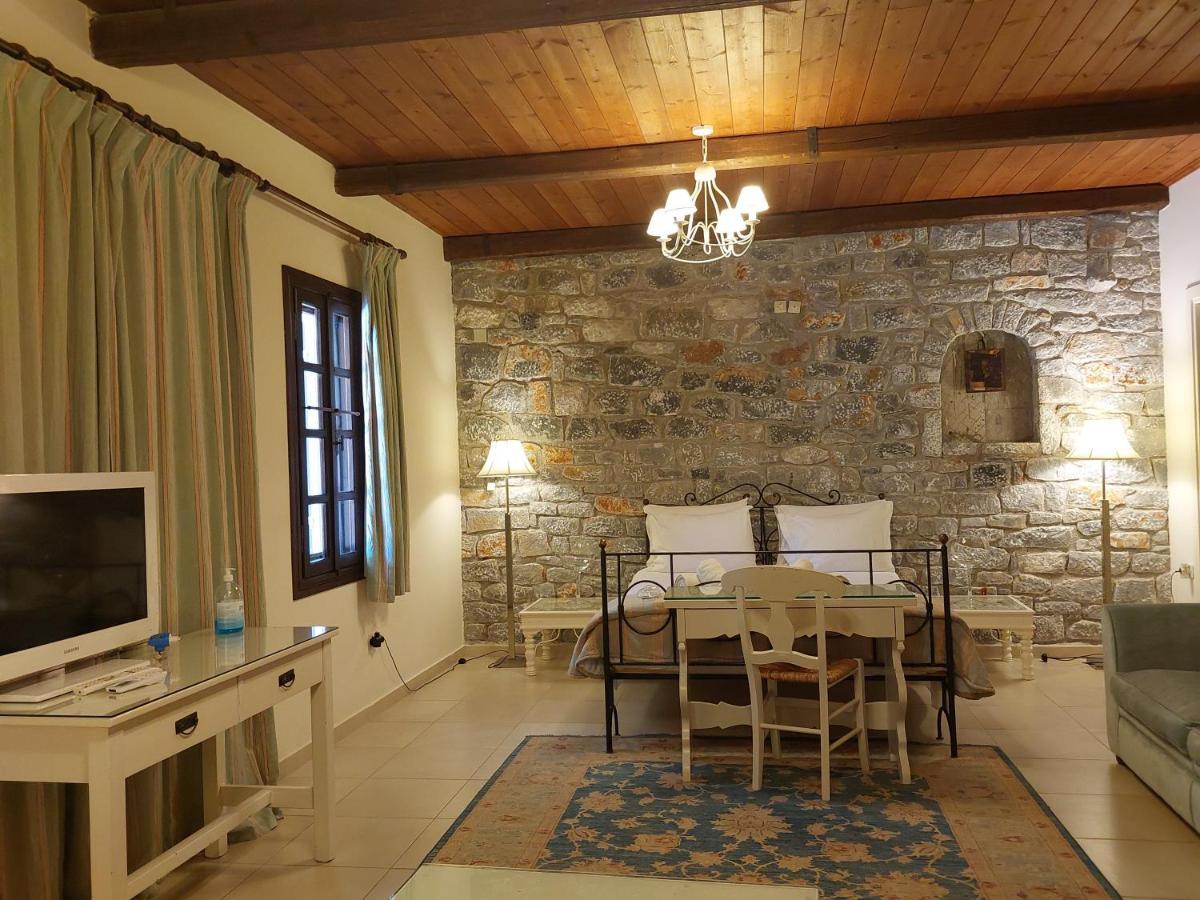 Porto Vitilo Boutique Hotel Karavostasi  Luaran gambar