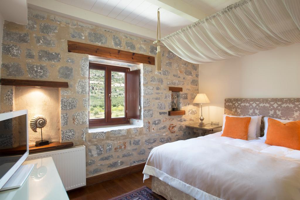 Porto Vitilo Boutique Hotel Karavostasi  Luaran gambar