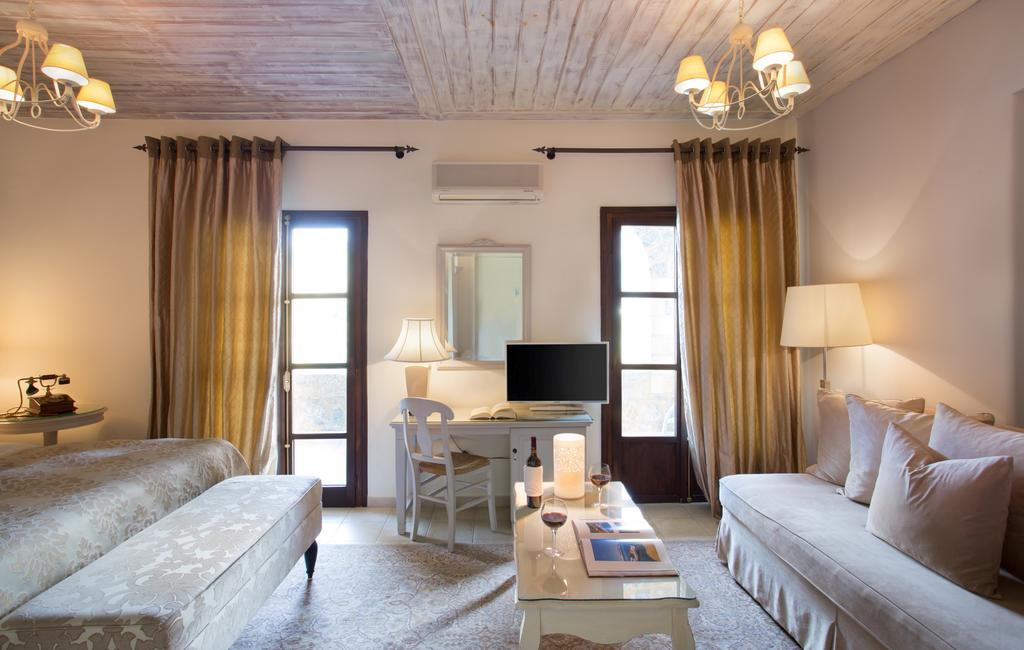 Porto Vitilo Boutique Hotel Karavostasi  Luaran gambar